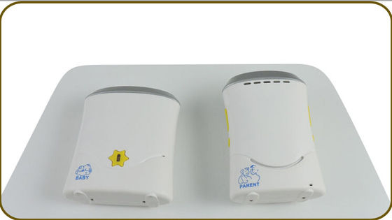 O monitor audio sem fio do bebê da segurança infantil com noite colorida ilumina 2.4GHz